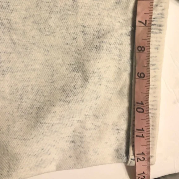 VINTAGE 1980’s OVERALL DISTRESSED PINSTRIPE DENIM SHORTALLS - Picture 15 of 16